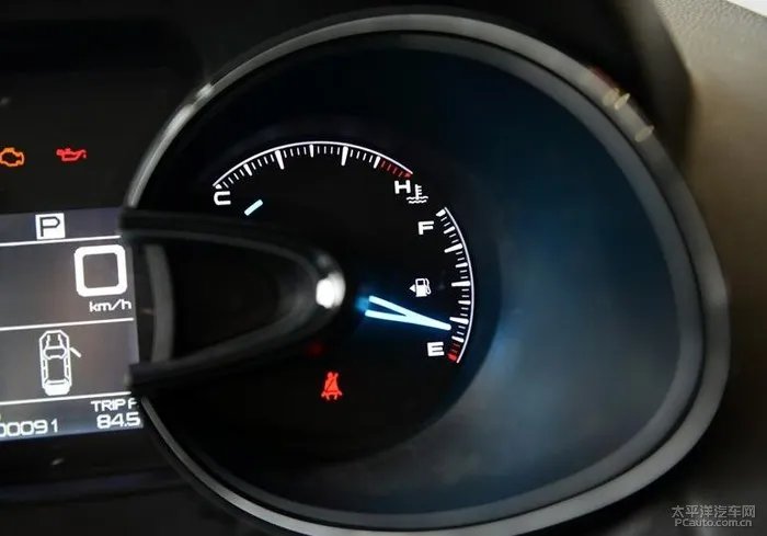 东风风神AX7~~美人美色