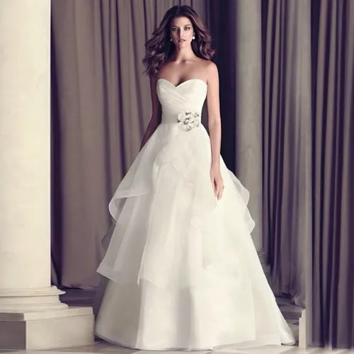 定制婚纱多少钱  定做一件婚纱要多久