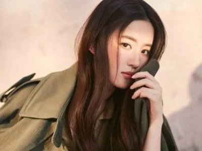 刘亦菲发文为唐嫣庆生，两人是如何认识的？有哪些合作？