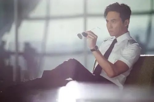 张智霖是到此一游工作室艺人吗