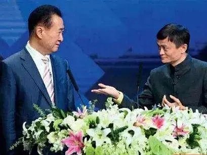 马云和王健林，谁更热爱中国足球？