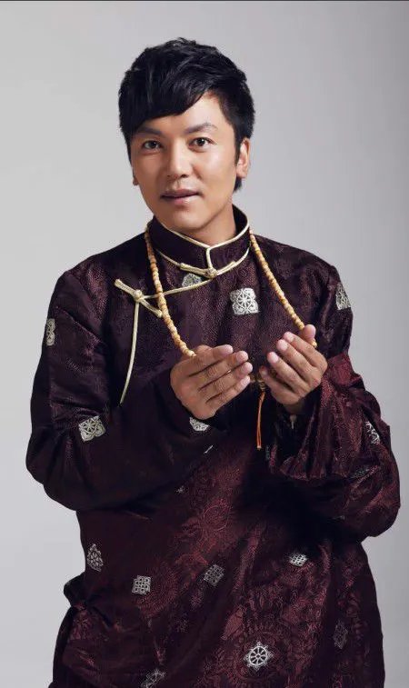 亲爱的姑娘我爱你的歌词是什么？ 原唱是谁？