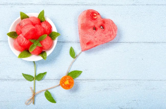 立秋吃西瓜有什么好处 立秋吃西瓜的由来