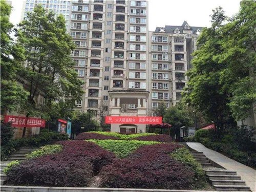 保利香槟国际物业电话是多少