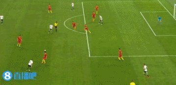 中国杯比赛，中国队对威尔士队时为什么那么不经打？贝尔为什么那么厉害？