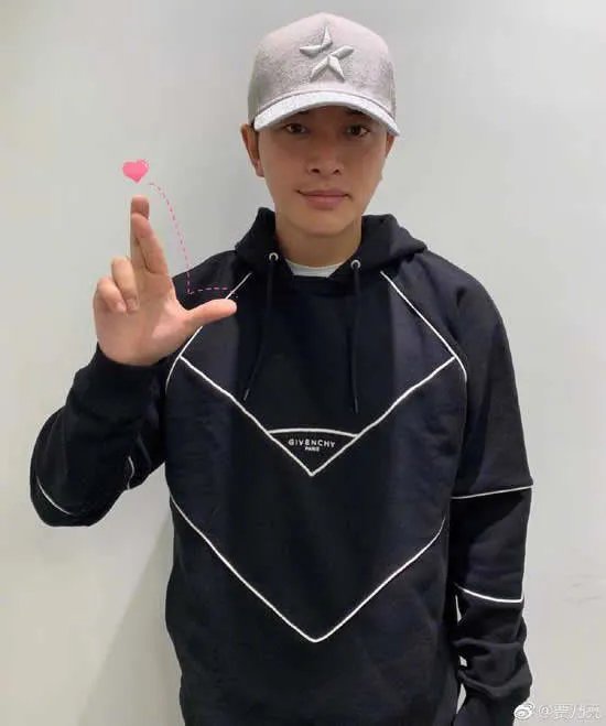 贾乃亮回应传闻：发文内容揭露一个事实(图)