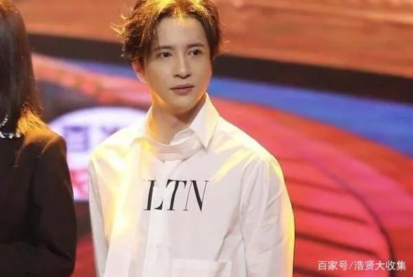 演唱会上的搞笑瞬间你都知道哪些，对此你怎么看？