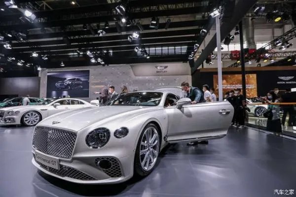 北京国际车展带你探秘豪华车场馆宾利馆
