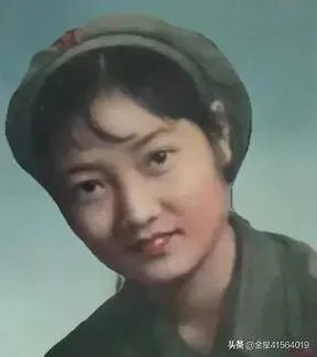 谁有自己妈妈年轻时候的照片，敢不敢晒一下？