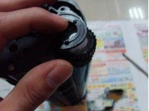 给力再现 佳能2900打印机硒鼓加粉图解