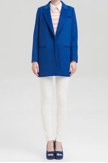 怎么搭配，宝蓝色上衣搭配什么裤子好看