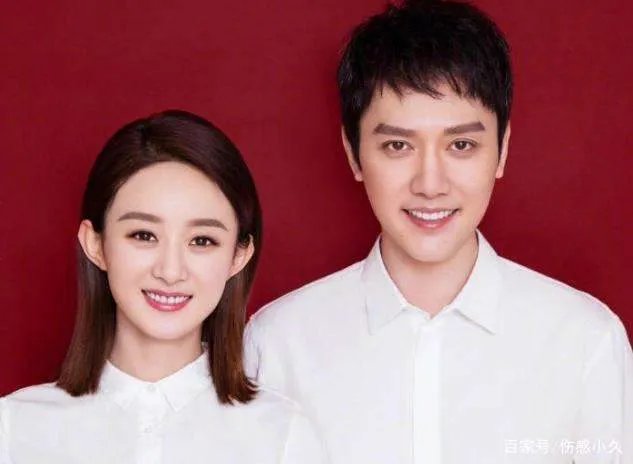 冯绍峰牵着赵丽颖散步自觉走外侧，有没有酸到网友？