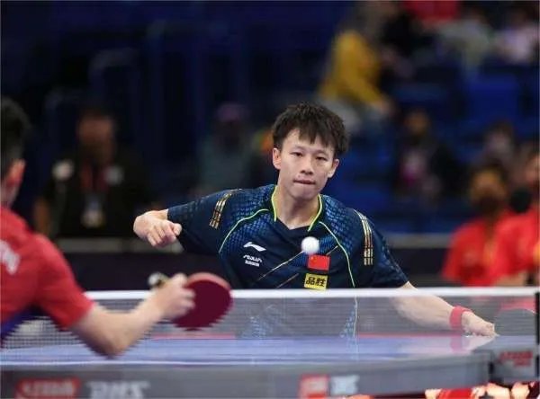 林高远打疯了,11-0吊打世界冠军进决赛,他在比赛中作出了哪些突破?