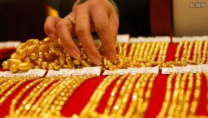 买黄金首饰上什么网 黄金首饰能在网上买吗