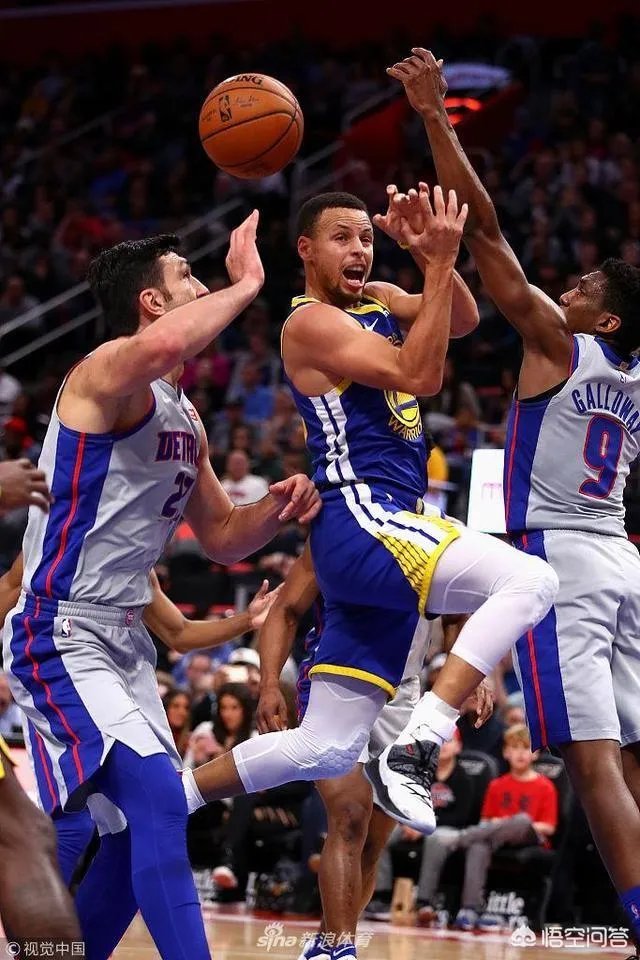 勇士102:111活塞,库里复出得27分,怎么评价库里本场比赛的表现?