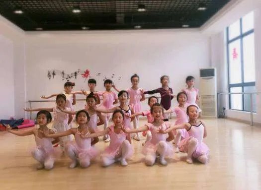 开舞蹈培训班,要注意什么?