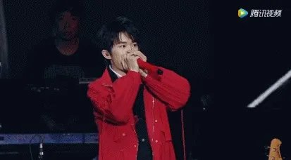 如何看待易烊千玺被格莱美邀请？