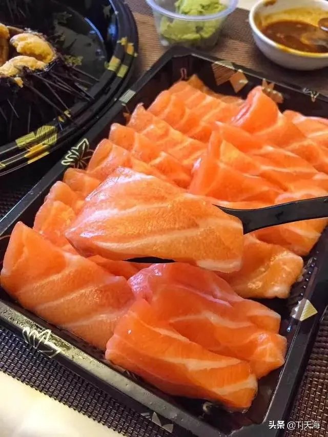 三文鱼是怎么感染病毒的？