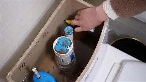 超漩式马桶和虹吸式马桶的区别是什么