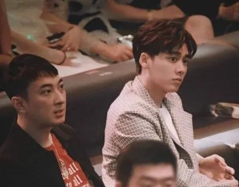 王思聪跟李易峰