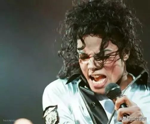 迈克尔杰克逊已经去世多年，他的生辰和忌日依然会有大批歌迷为他祈福，这是为什么呢？