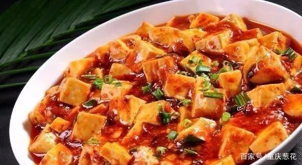 在菜系上来讲，粤菜和湘菜的主要区别在哪？