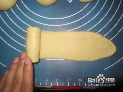 韩国烤馒头的简易配方及做法是什么？