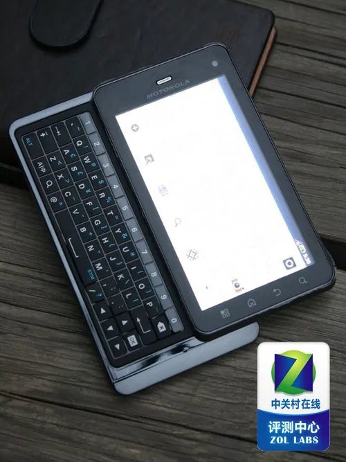 W网双核DROID三世 摩托罗拉ME863评测