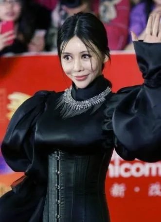 有哪些整容失败的女明星？