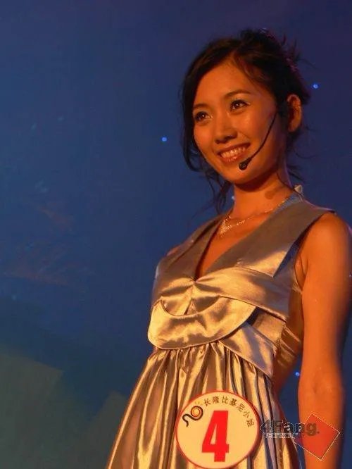 钟茜剑蓝的经历