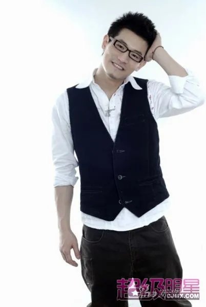 传郭姓艺人出车祸死亡 郭彪:我没在车上