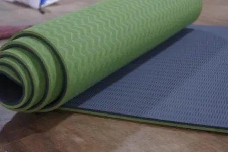 瑜伽垫什么牌子好？