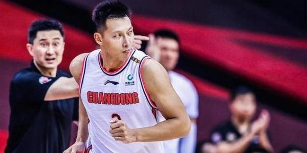 易建联在广东队的时候，一共拿到过多少个总决赛MVP呢？