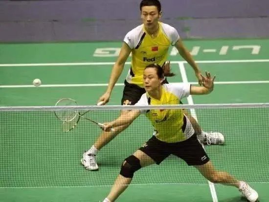 被闺蜜搭档夺走男友的羽毛球奥运冠军赵芸蕾现在感情生活如何？