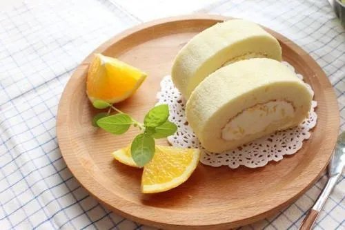 蛋糕店的利润与风险分别是怎么样的？