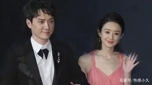冯绍峰牵着赵丽颖散步自觉走外侧，有没有酸到网友？