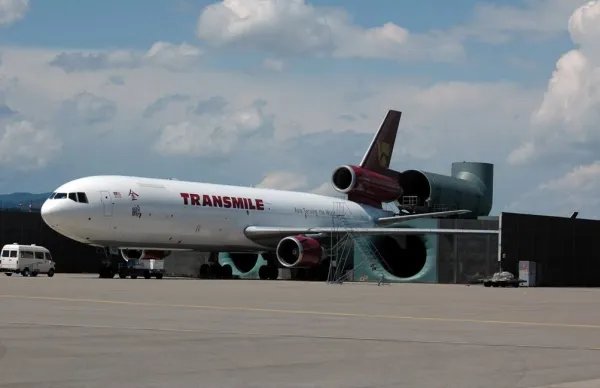 金鹏航空是廉价航空吗?可以说说吗?