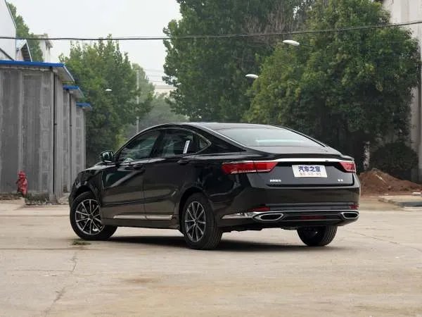 重庆的朋友看过来，大型车展来了，博瑞综合优惠4万！