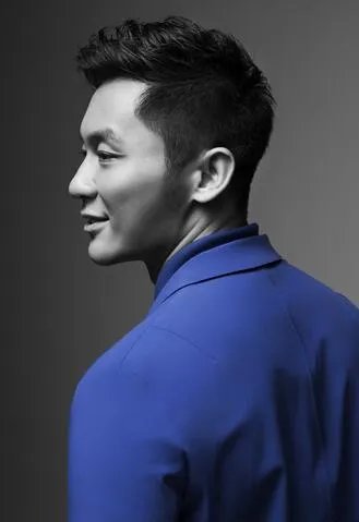 李晨惊人家世背景 多辆顶级豪车价值千万