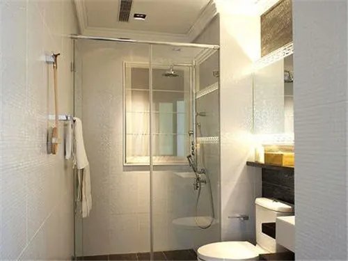 卫生间玻璃隔断一般多少钱  卫生间做玻璃隔断六大注意事项