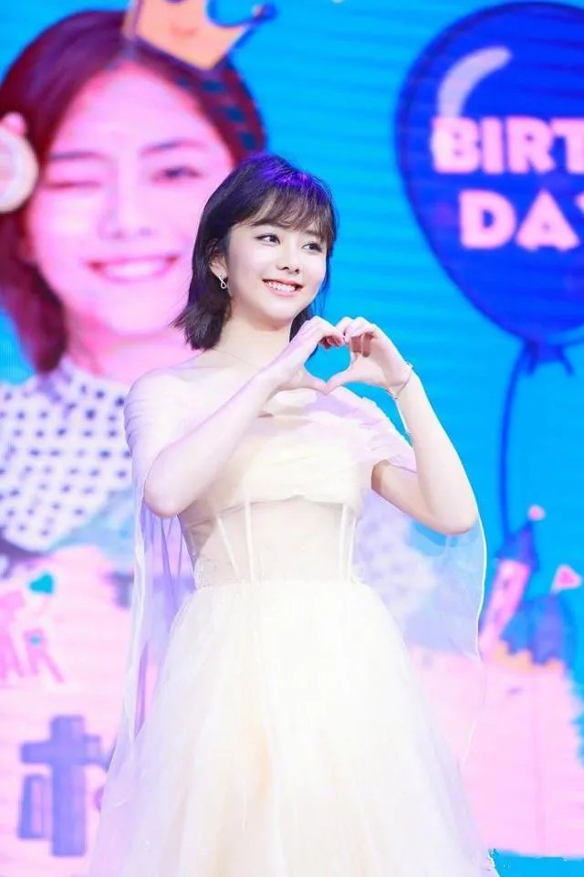 国内最美的十大女明星分别是谁？