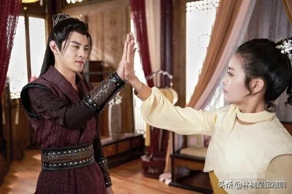 类似《天雷一部之春花秋月》的大陆版电视剧有哪些？