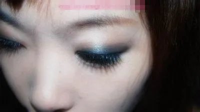 可爱妆容的化妆技巧