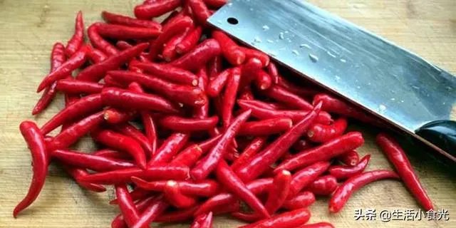 如何切辣椒不辣手？