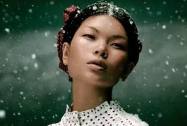 中国第一名模吕燕，长相奇丑，凭什么成了世界