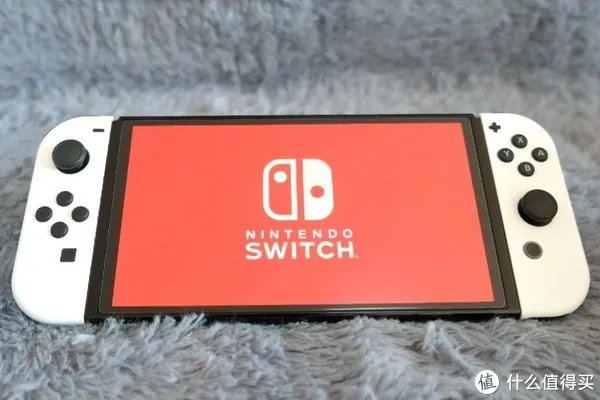 瞎摸瞎玩 篇二十八：来了来了，OLED来了——任天堂Switch OLED版本开箱与简单对比