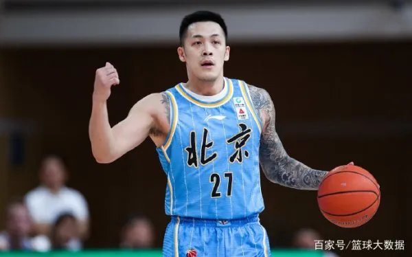 雅尼斯为什么弃用周仪翔和张才仁？