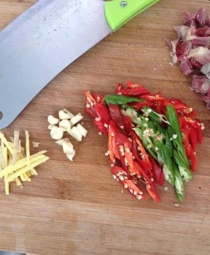 腊鸭怎么炒好吃又简单