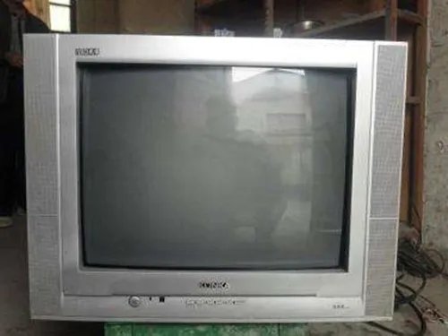 电视老是自动关机怎么回事