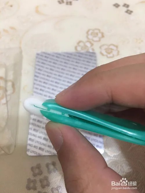 焕齿速白牙擦怎么使用及更换棉条方法